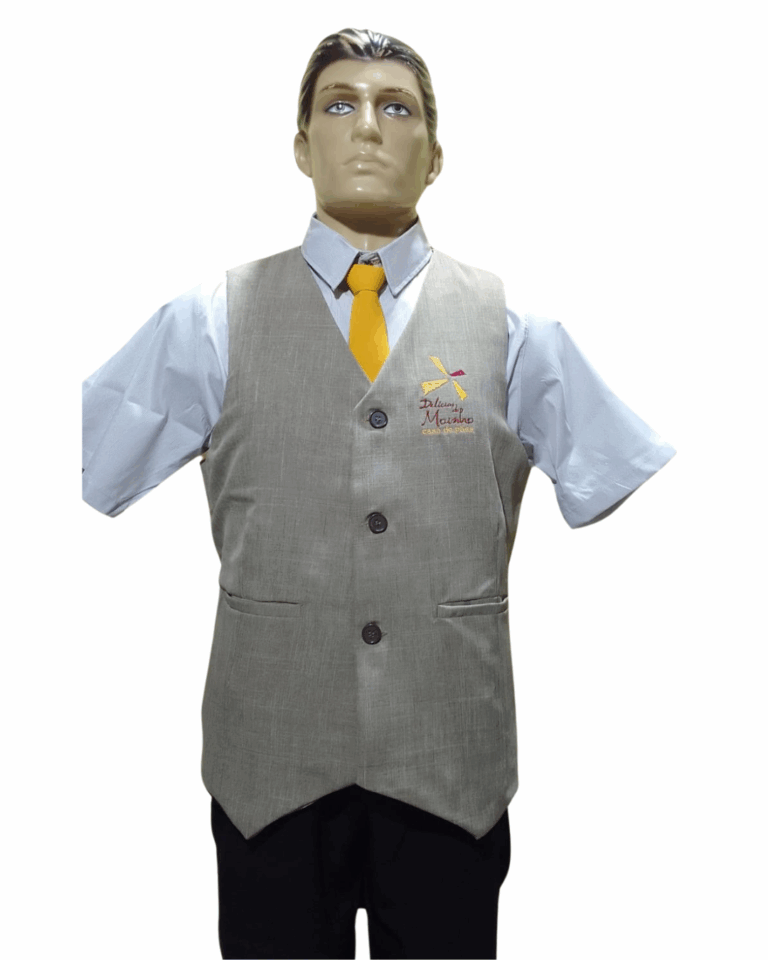 10 – Camisa social manga curta, colete, gravata, bibico