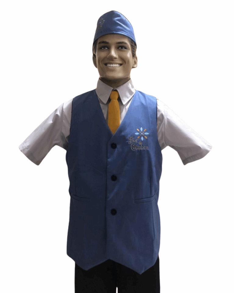 12 – Camisa social m/c, colete, gravata, bibico. Calça social